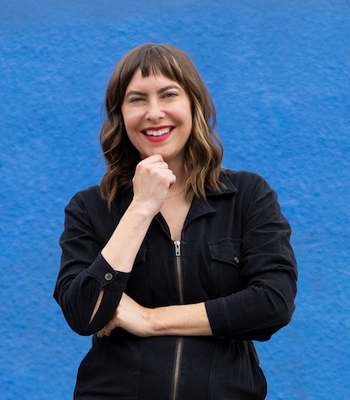 Portrait of Fawn Dabrowiak, Realtor/Broker Associate.